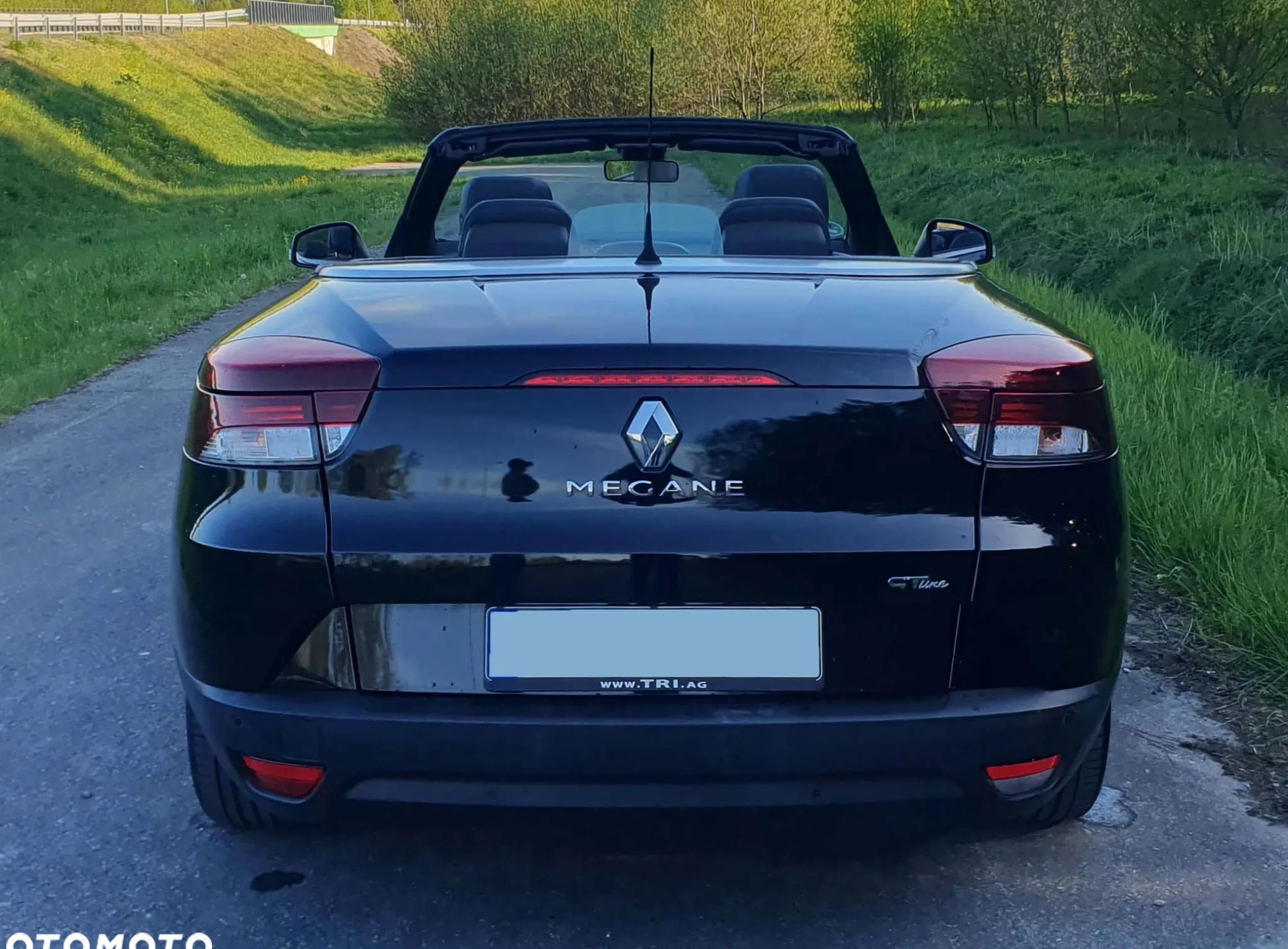 Renault Megane cena 41900 przebieg: 124000, rok produkcji 2013 z Ożarów Mazowiecki małe 407